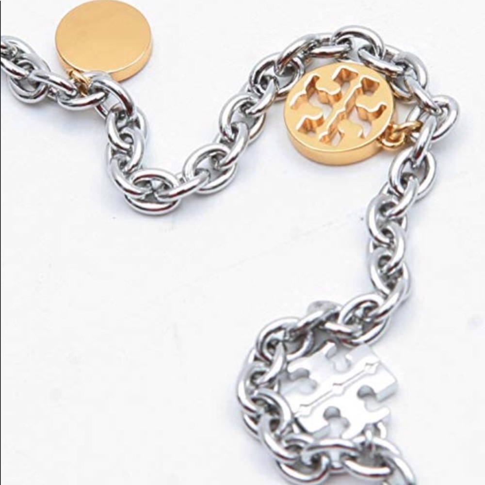 Tory Burch Logo Charm Rosary necklace